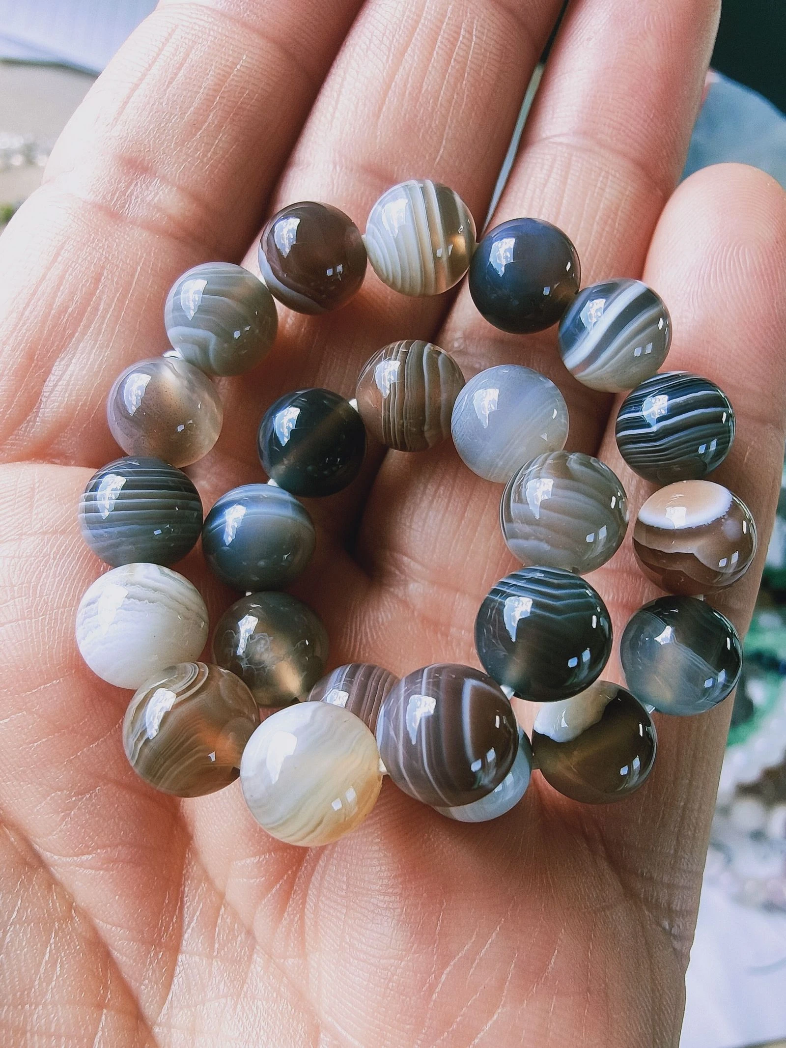 Un bracelet en agate du Botswana AA